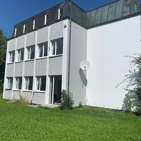 Mb-Montec Pension Гостевой дом