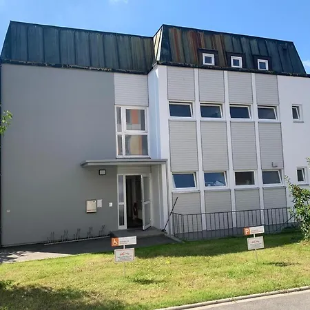 Konukevi Mb-Montec Pension Memmingen